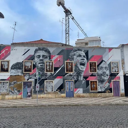 Daire Maria Do Ceu *